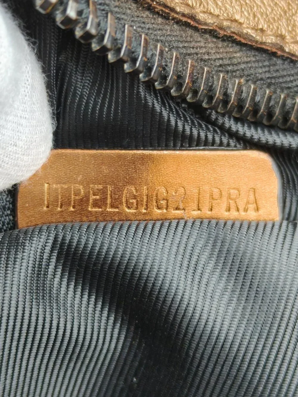 Burberry pre owned
